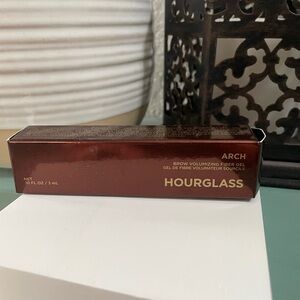 Hourglass Arch Brow Volumizing Fiber Gel
